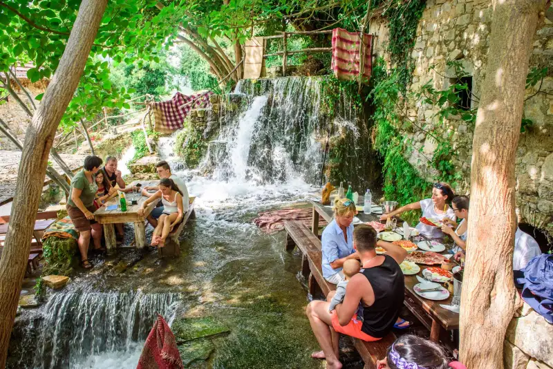 Skradinski Buk waterfall cascades