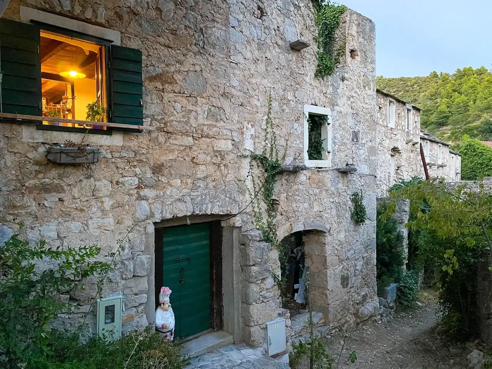 Abandoned village Malo Grablje